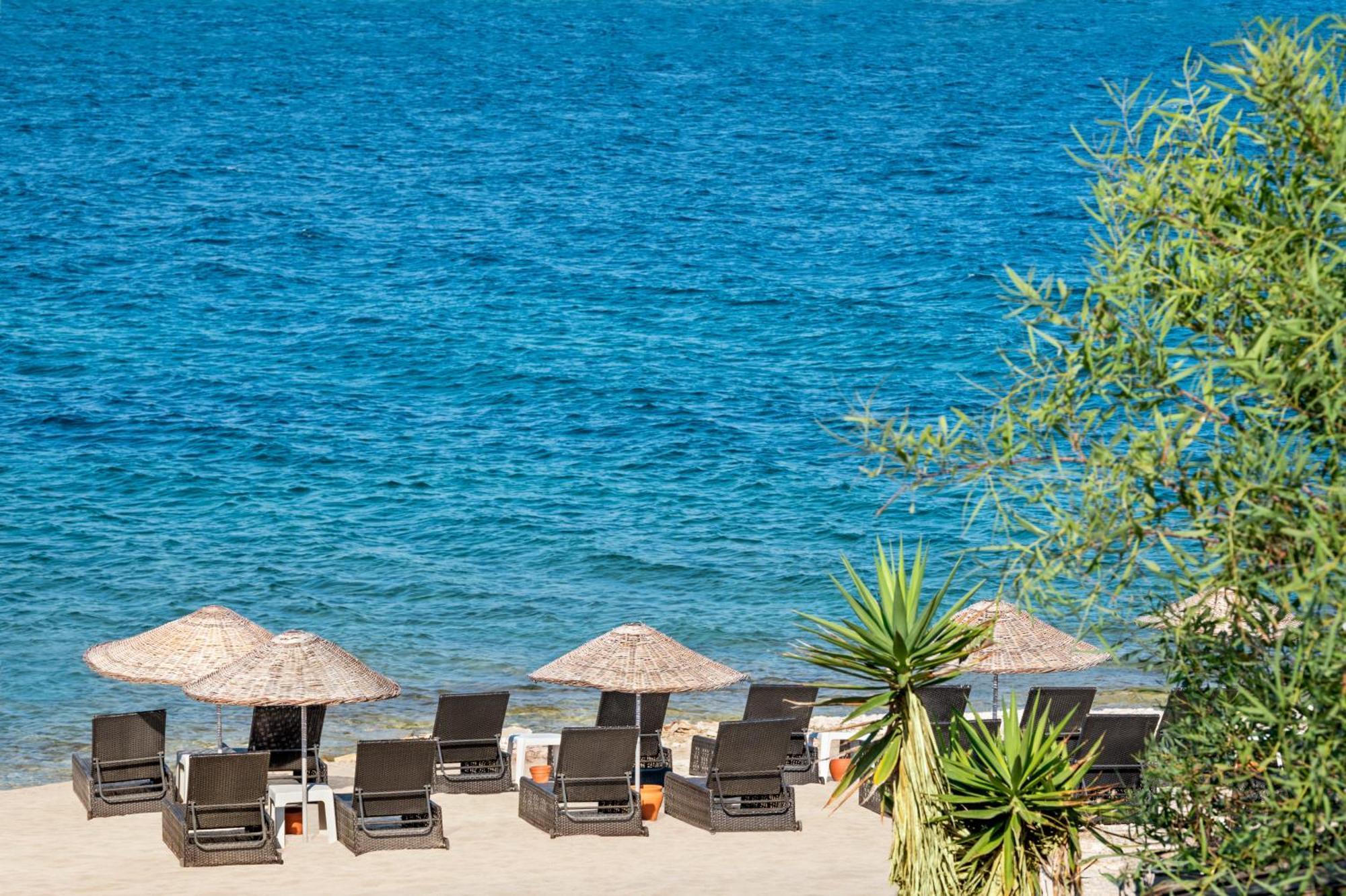 La Quinta By Wyndham Cesme Hotel İzmir Buitenkant foto