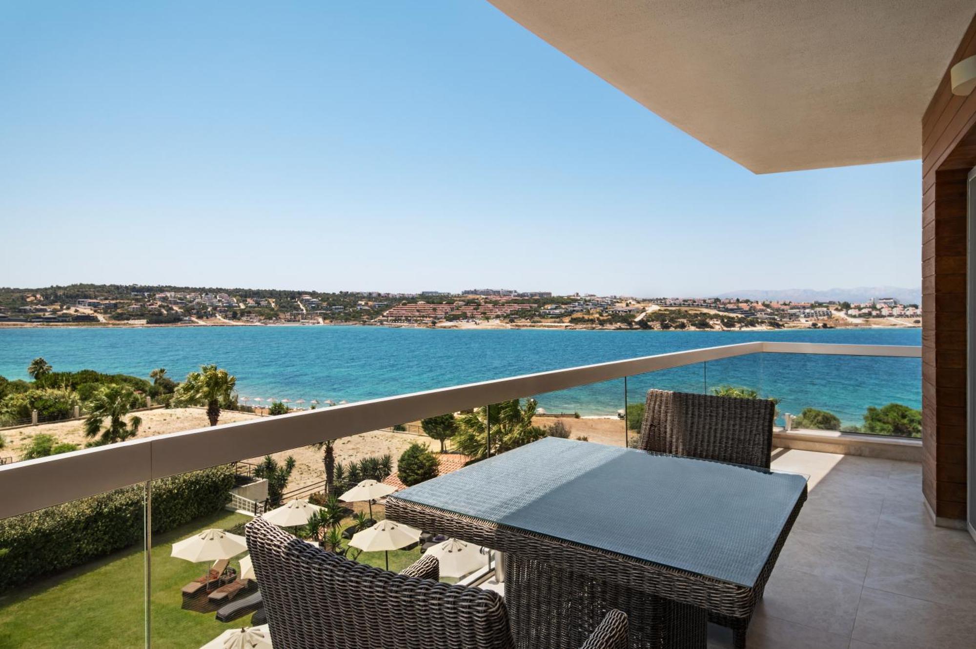 La Quinta By Wyndham Cesme Hotel İzmir Buitenkant foto